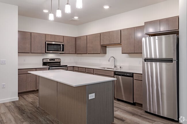2BR, 2BA Den - 3A