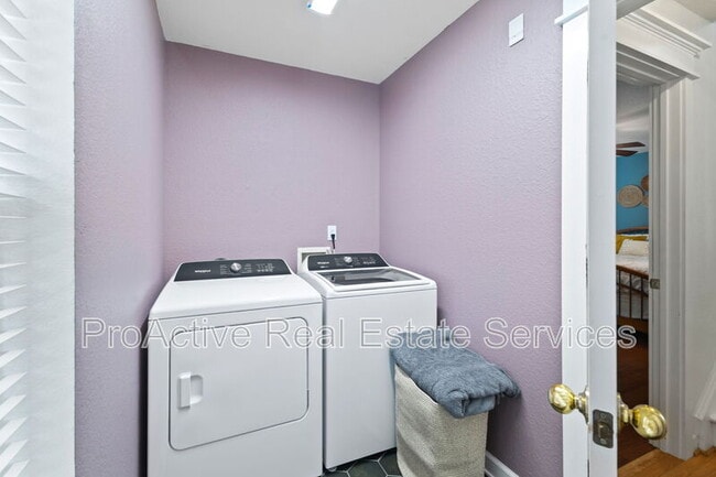 Photo - 9518 3rd Bay St Unidad 102