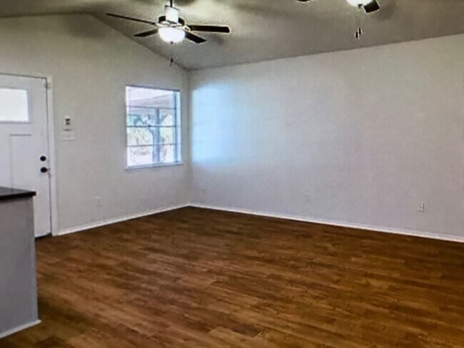 Photo - LIVINGSTON2709-11 Unit 2709