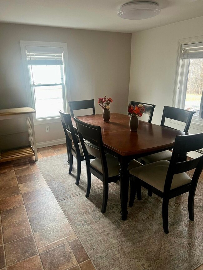 Photo - 5015 N Territorial Rd