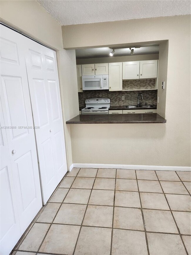 Photo - 802 NW 87th Ave Unit 312