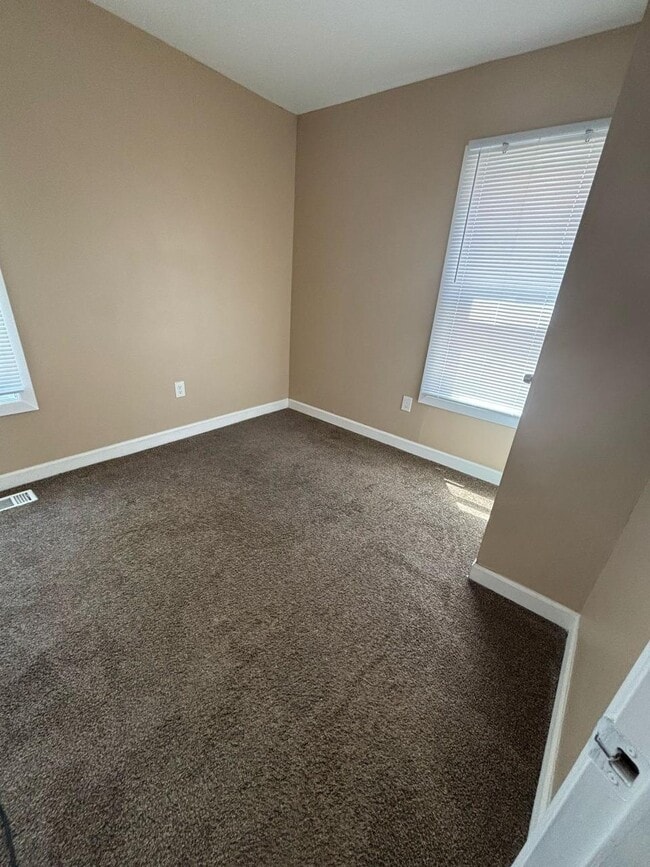 Photo - 11548 Wayburn St