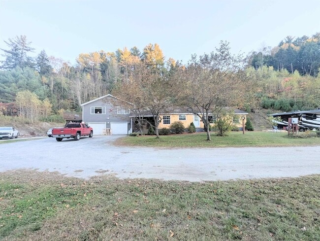 Photo - 43 Crestwood Dr