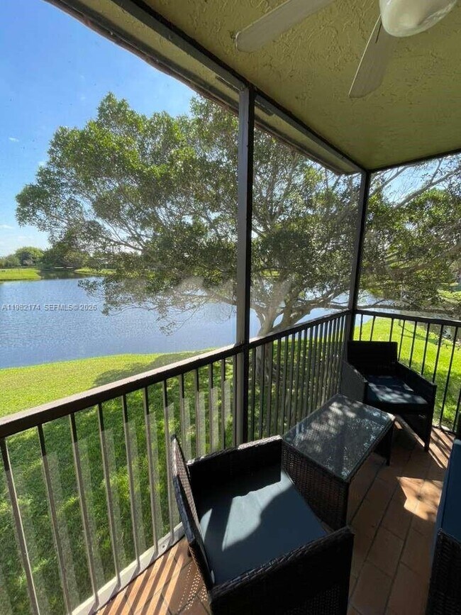 Photo - 436 Lakeview Dr Unit 206