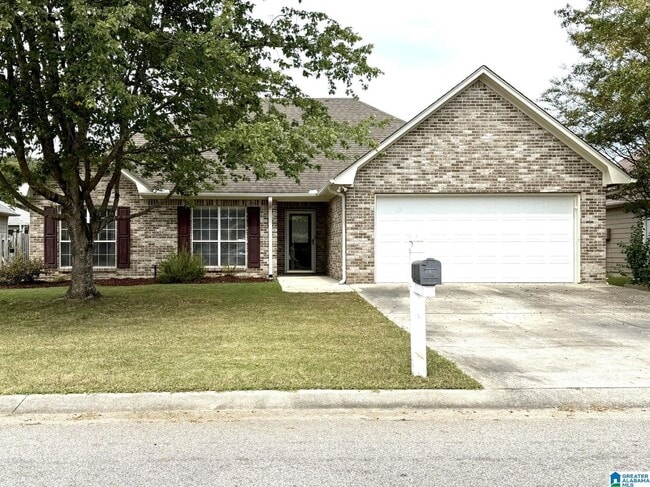Building Photo - 3 Bed 2 Bath Home In Calera With 2 Car Garage And Fenced In Back Yard