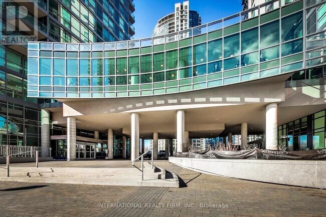 Photo - 215 Fort York Blvd Unité 1112