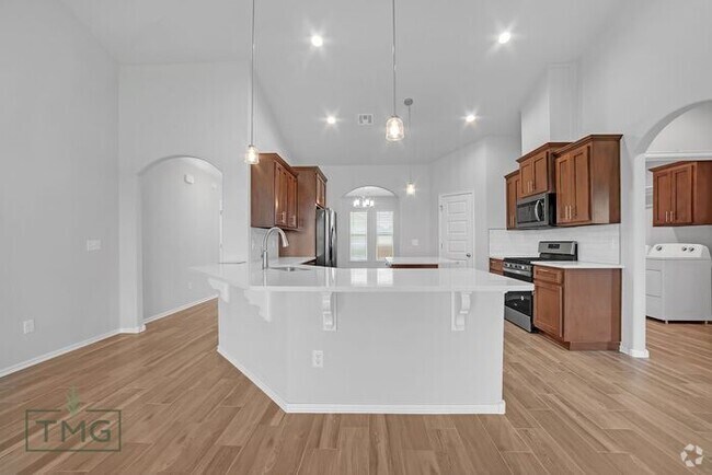 Building Photo - Owasso Dream Home! New Construction! Encla...