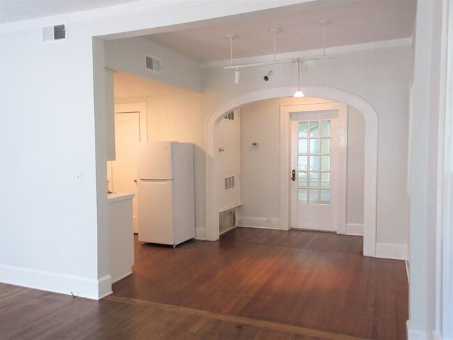 Photo - 709 Texas Ave Unit 709 1/2