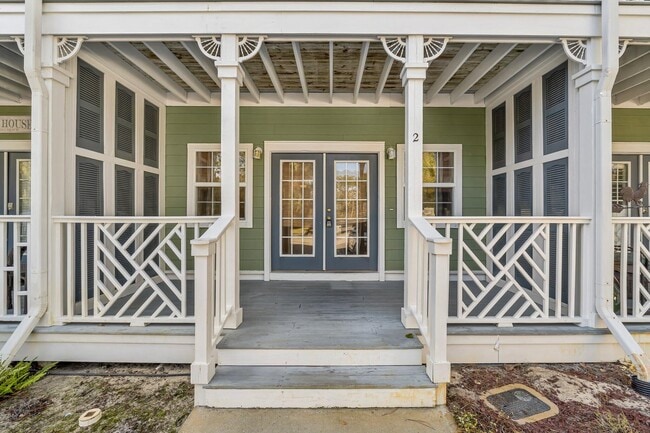 Photo - 254 S County Hwy 393