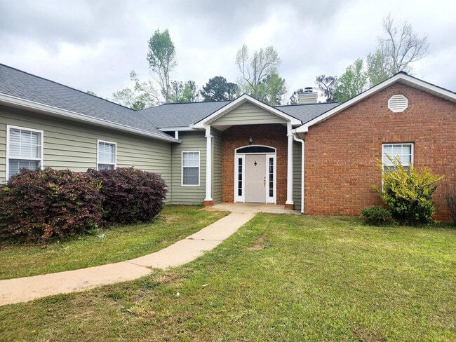 Building Photo - 110 Old Mill Ct