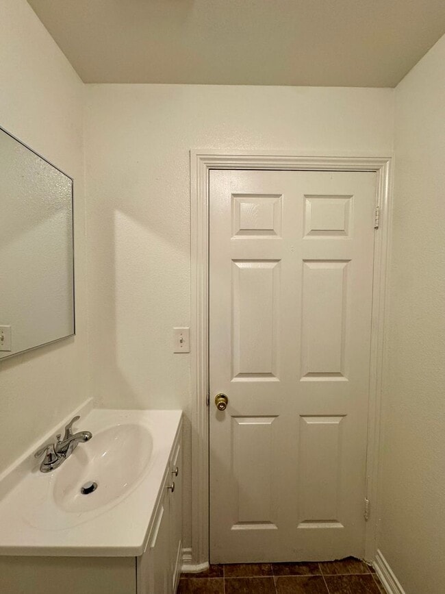 Photo - 10524 S Avalon Blvd Unit 10524