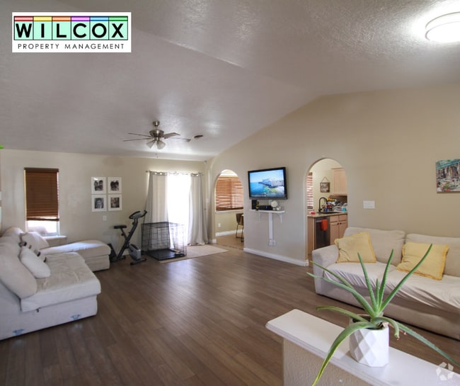 Building Photo - Beautiful 3-Bedroom Family Home for Rent –...