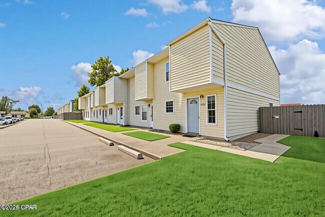 Photo - 6601 Pridgen St