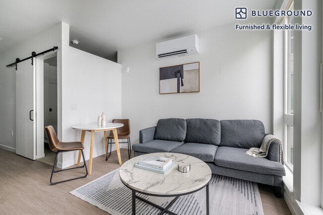 Photo - 17305 NE 67th Ct Unidad SI FL3-ID829