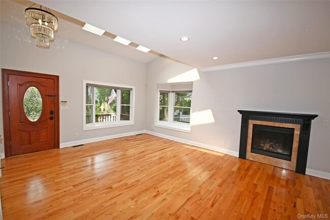 Photo - 91 Baker Hill Rd