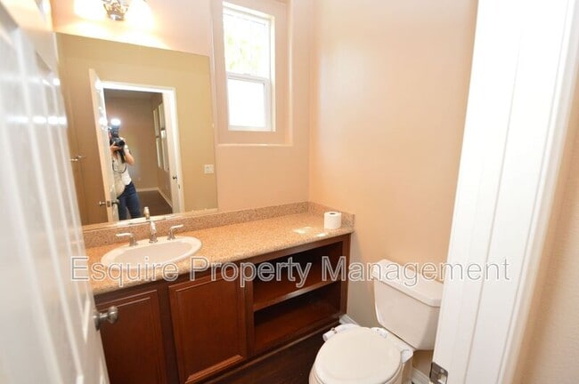 Photo - 3246 N Ventura Rd