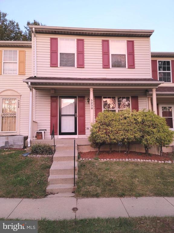 Photo - 5230 Daventry Terrace Townhome