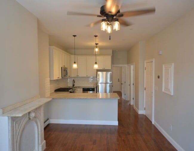 Photo - 12 Chelsea St Unit 2