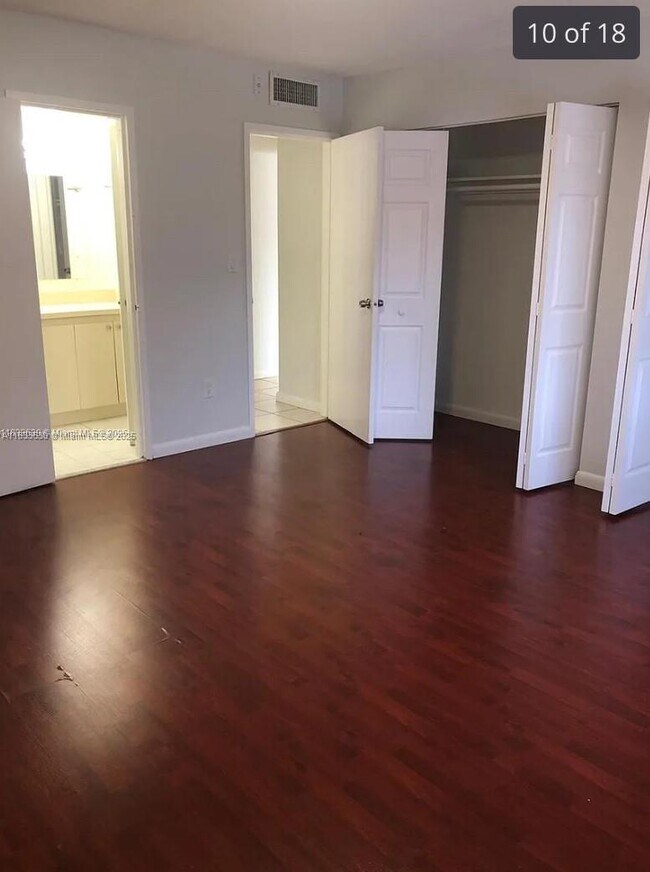 Photo - 9970 SW 88th St Unit 914-9