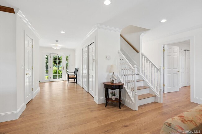 Photo - 23 Whiting Rd