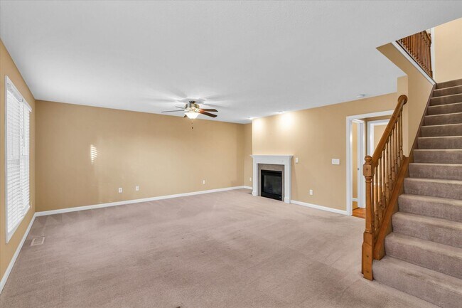 Photo - 1535 Belclare Rd