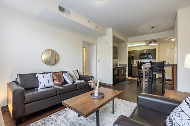 4BR, 4BA - 1476SF