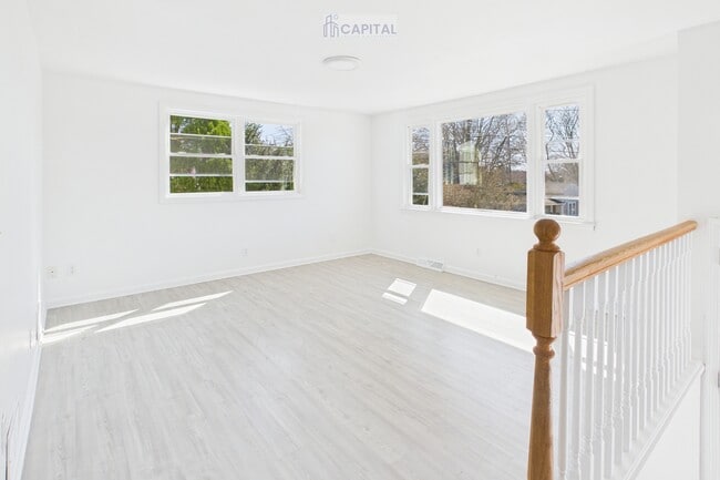 Photo - 22 Okinawa Ave