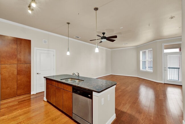 Photo - 300 St Joseph Pkwy Unit 307
