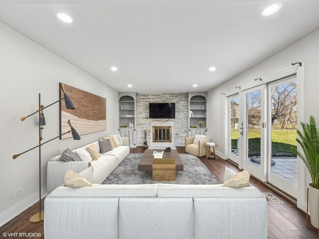 Photo - 407 Langley Ct