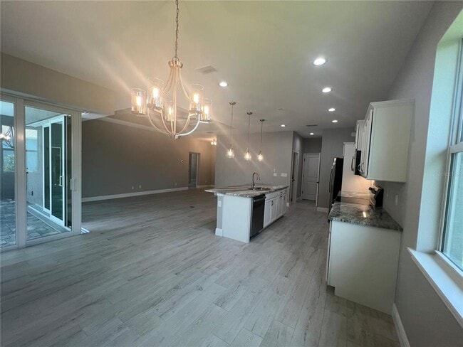 Photo - 133 Thelma Dr