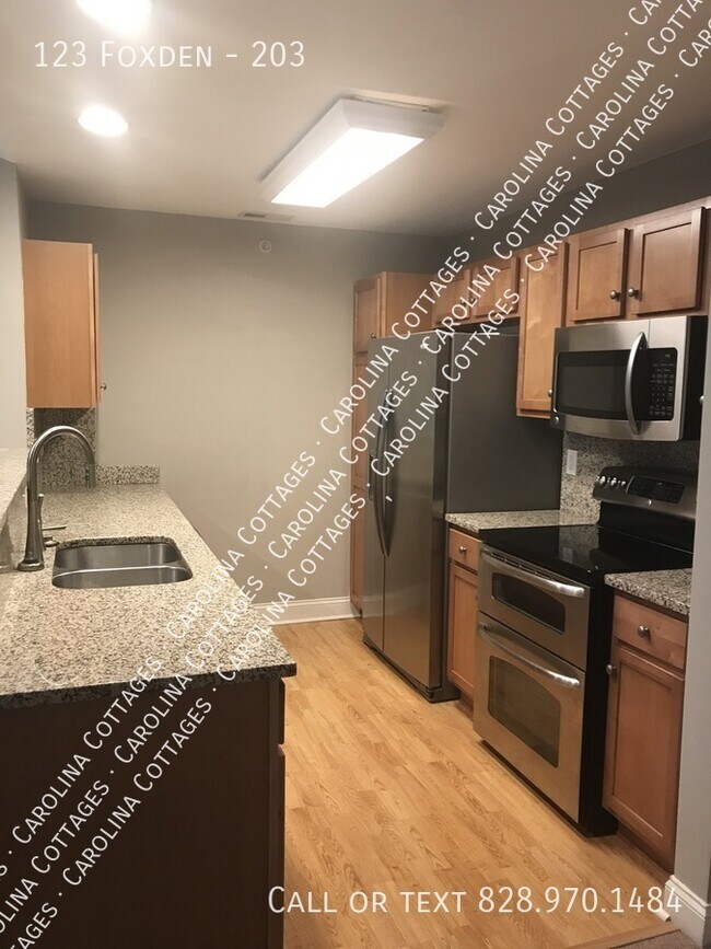 Photo - 123 Foxden-203