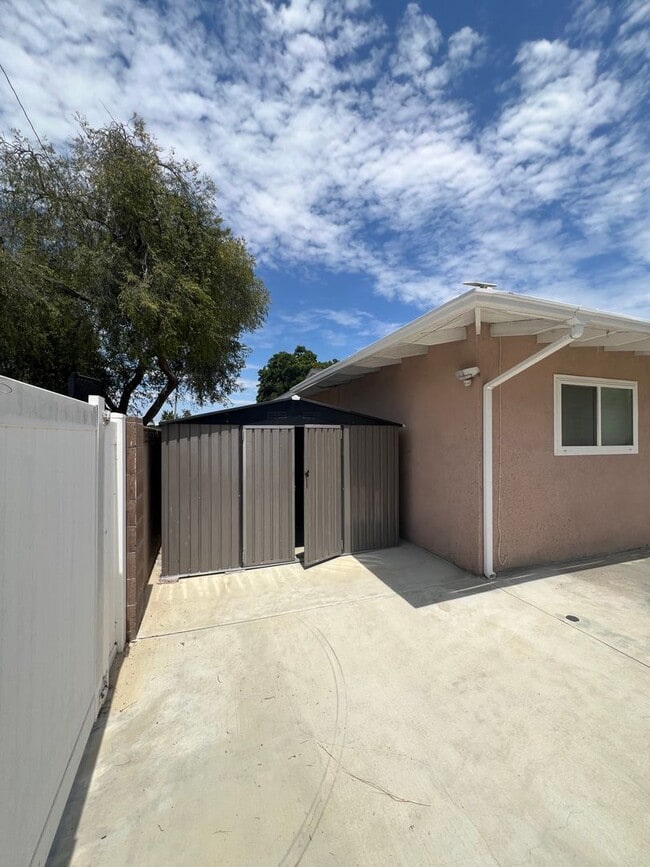 Photo - 1830 W Bernardy Pl