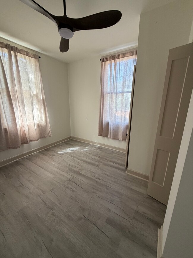 Photo - 401 E Broad St Unit 3