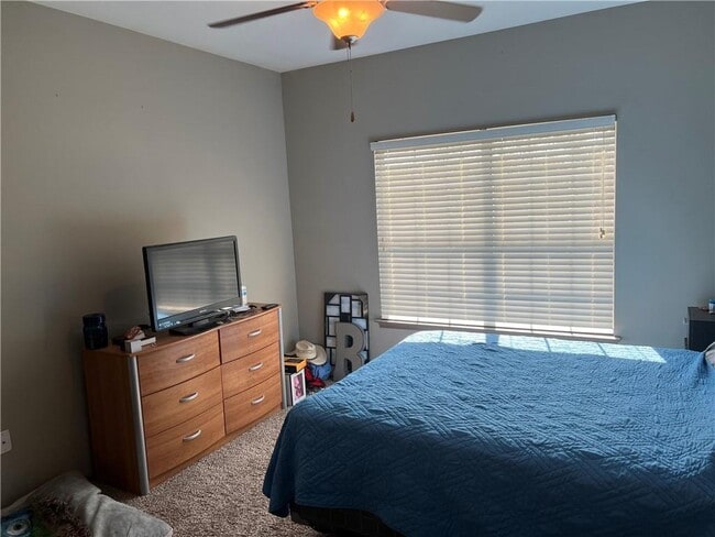 Photo - 11350 4 Points Dr Unidad 922