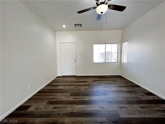 Photo - 897 Blushing Rose Pl