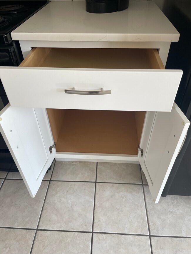 Photo - 1142 Monaco Dr