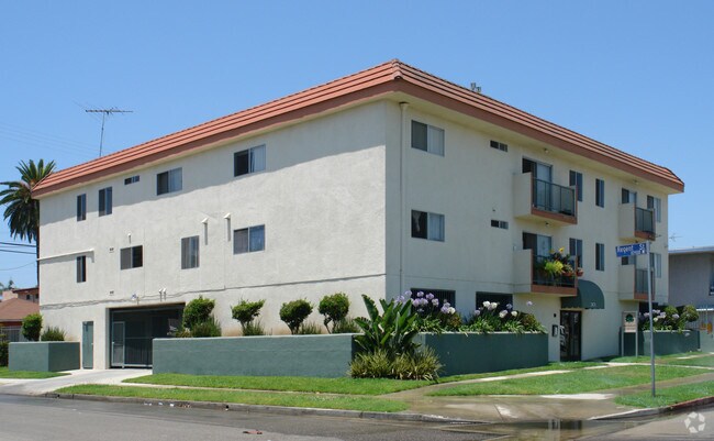 Photo - 3671 Veteran Avenue,