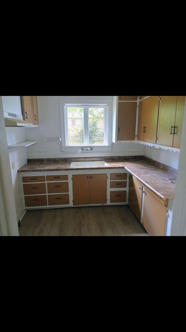 Photo - 830 Brookside Dr