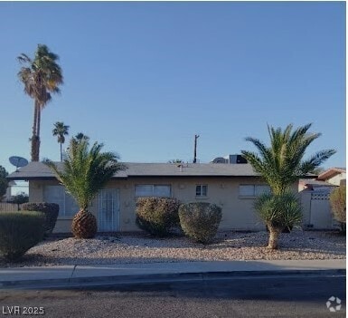 Building Photo - 4308 El Conlon Ave Rental