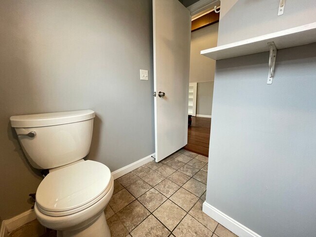 Photo - 37 Grove St Unidad 4