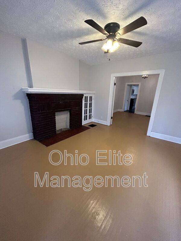 Photo - 2229 E 5th Ave