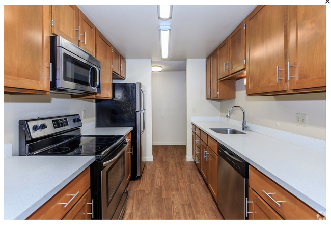 Building Photo - Park 3025 Rental