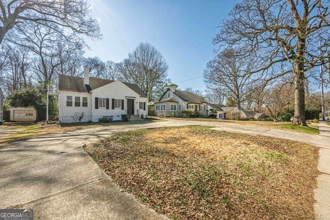 Building Photo - 1977 N Decatur Rd