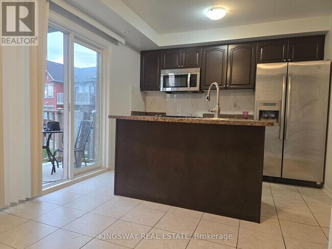 Photo - 3250 Bentley Dr