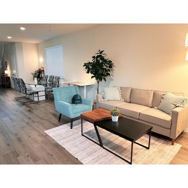 Building Photo - 23607 Lady Capulet Dr Rental