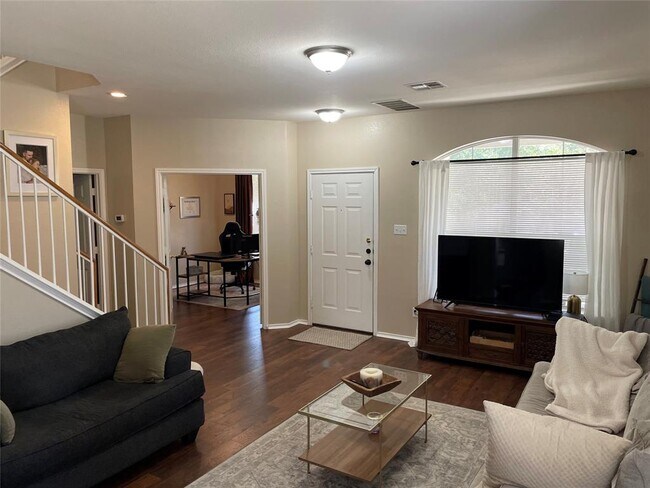 Photo - 813 Bull Creek Pkwy