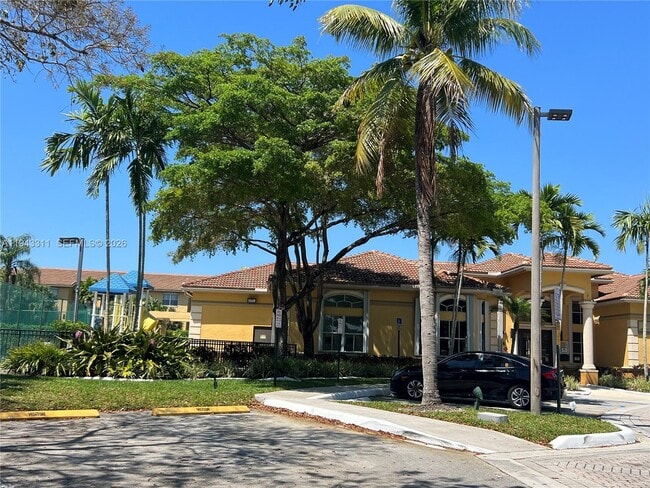 Photo - 9640 NW 2nd St Unit 5-303