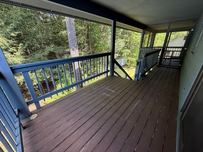 Photo - 28 Maria Ave Unidad C