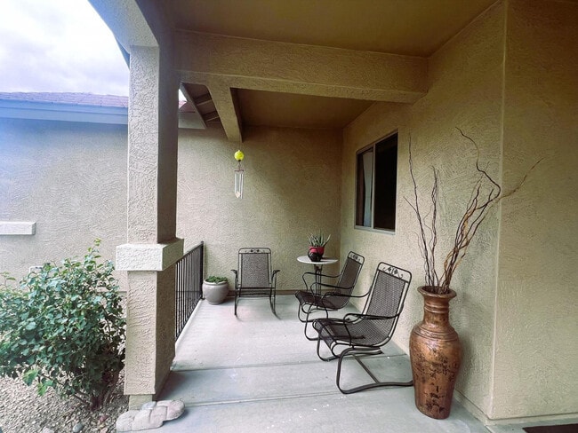 Photo - 17565 N 167th Dr