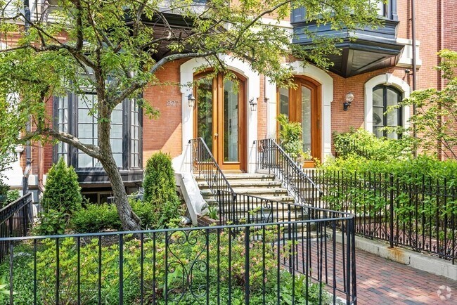 Building Photo - 227 Marlborough St Unit 6 Rental
